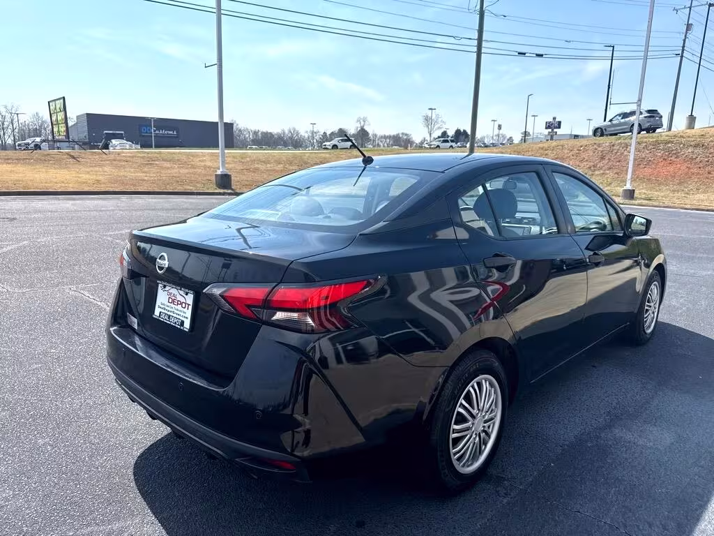 2020 Nissan Versa - 3N1CN8DV5LL813282 - Image #5